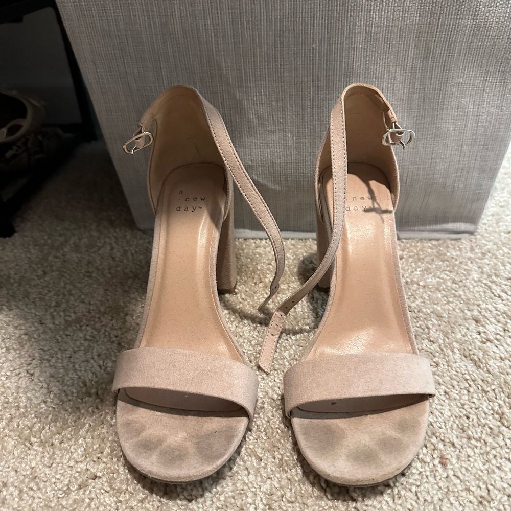 A New Day Women's Tan Heeled Sandals
